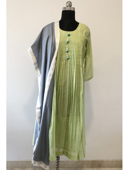 Kurta-dupatta set