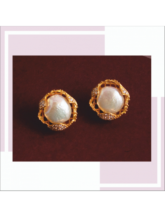 Silver Baroque pearl Earrings (Studs)