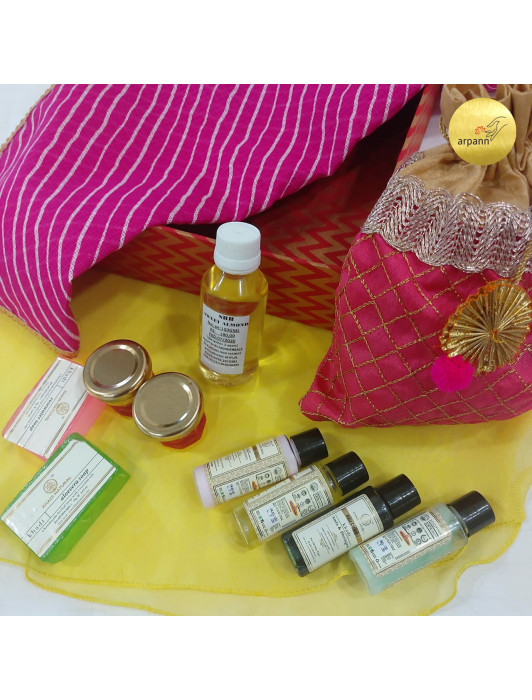 karwa chauth gifting/udyapan kit