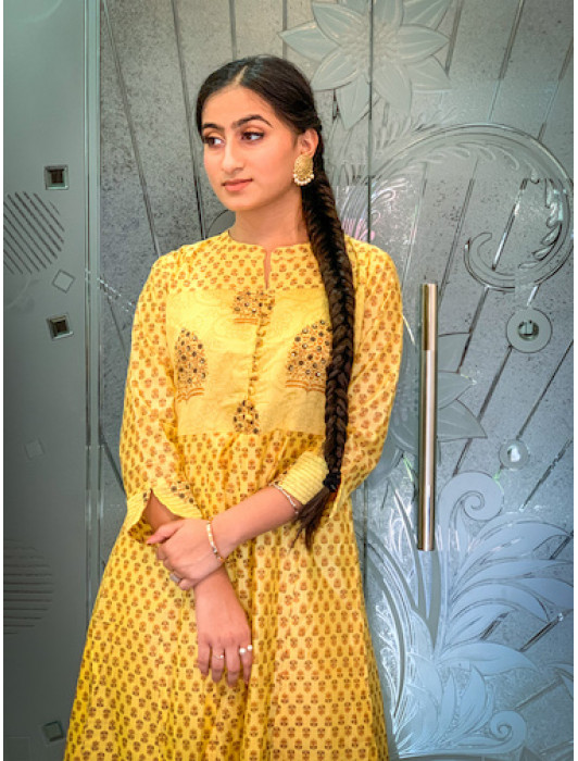 Deepika Padukone Inspired Kurti Lucknawi Chikankari White Salwar Suit -  TheChikanLabel | Lucknow Chikankari Kurtis & Suits