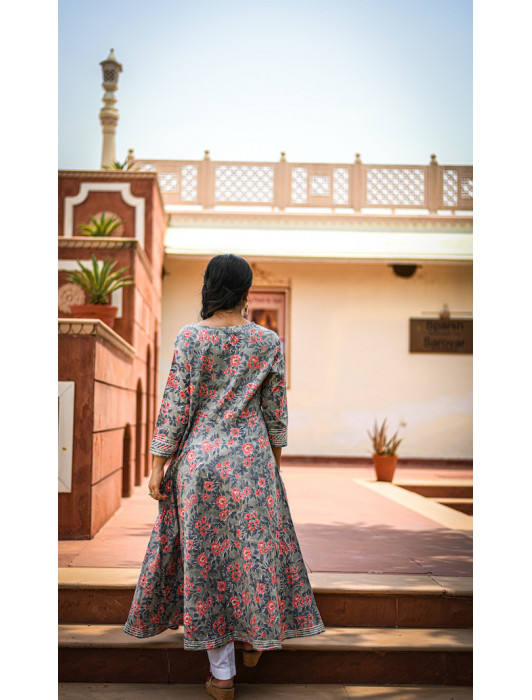 GREY KURTI WITH PANTS